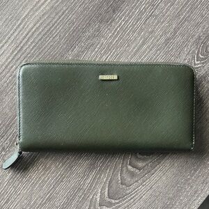 Barcos zippered wallet